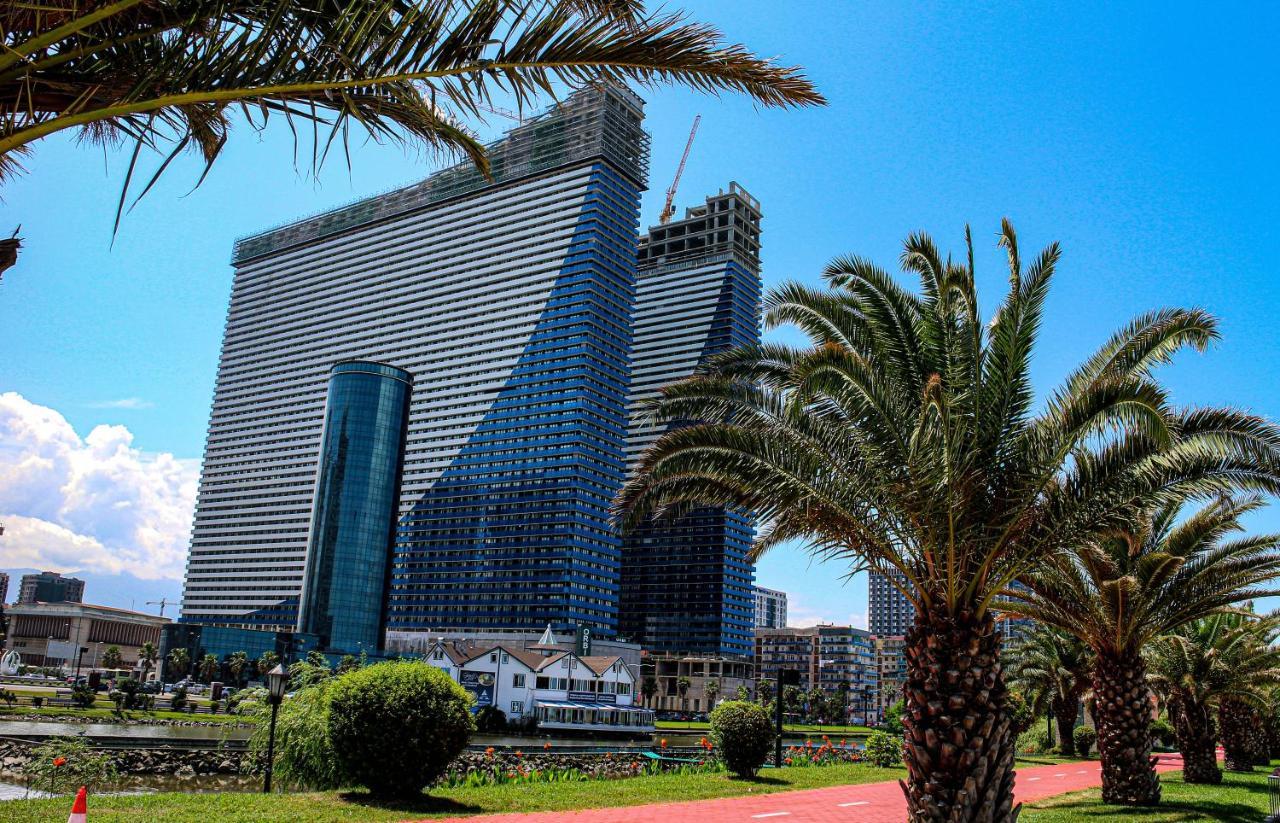 Orbi Batumi City Beach View Hotel 외부 사진