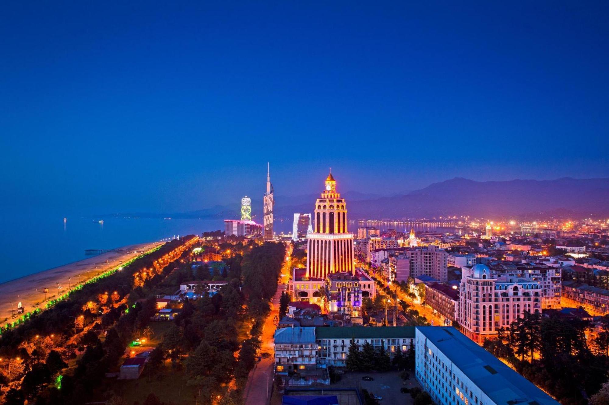Orbi Batumi City Beach View Hotel 외부 사진