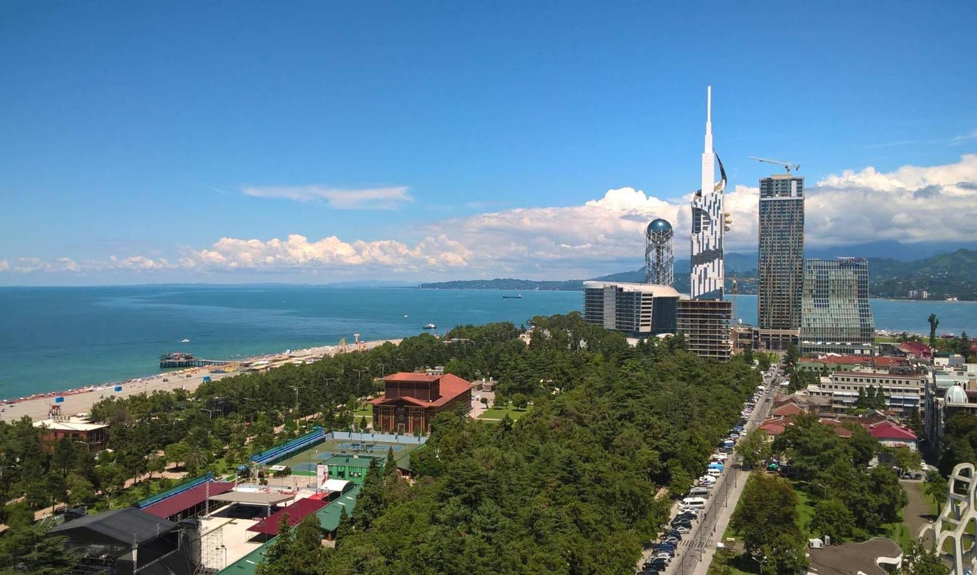 Orbi Batumi City Beach View Hotel 외부 사진