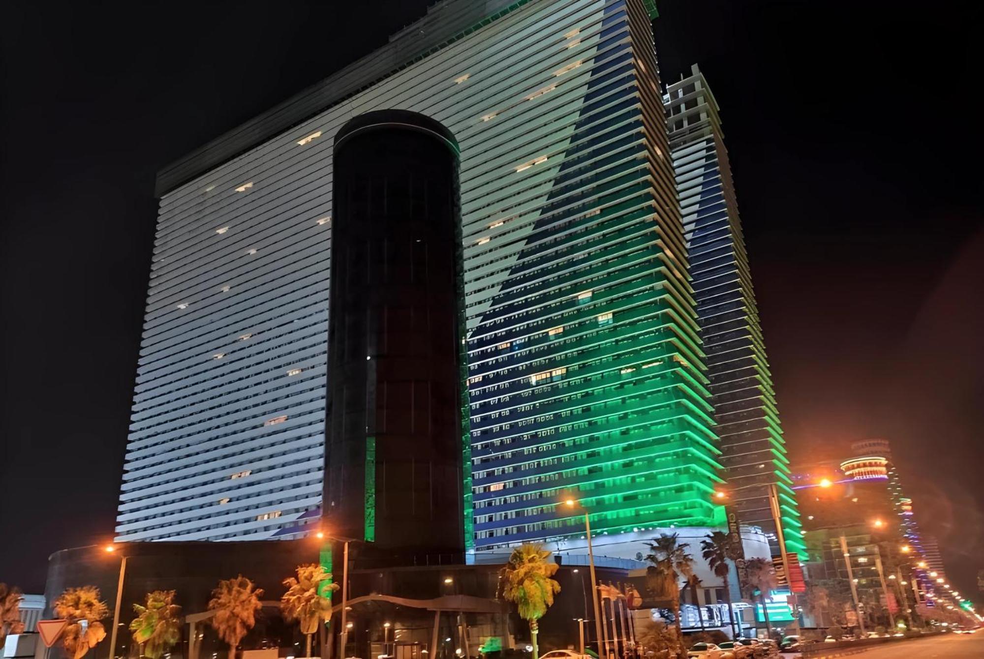 Orbi Batumi City Beach View Hotel 외부 사진